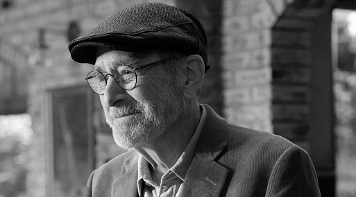 Умер комедийный актёр Мартин Мулл