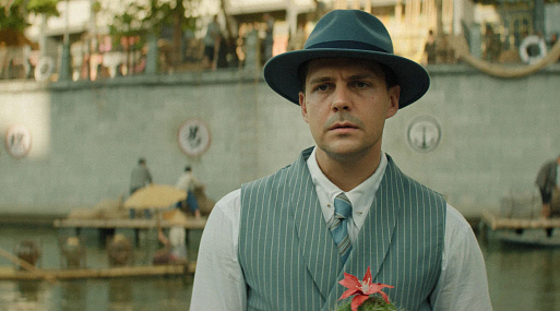 Этот поезд в огне: рецензия на фильм «Красный шёлк»