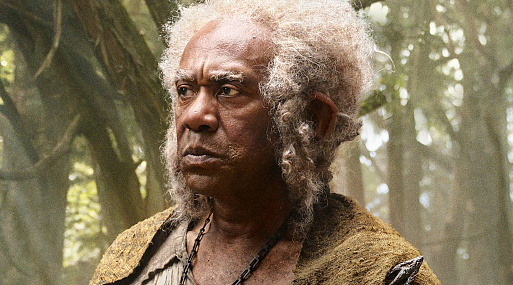 Нил Гейман вступился за темнокожих хоббитов из «Колец власти»