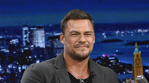 Алан Ричсон жаждет сыграть Бэтмена