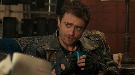 Дэниэл Рэдклифф выживает в пустыне в новом трейлере «Чудотворцев»