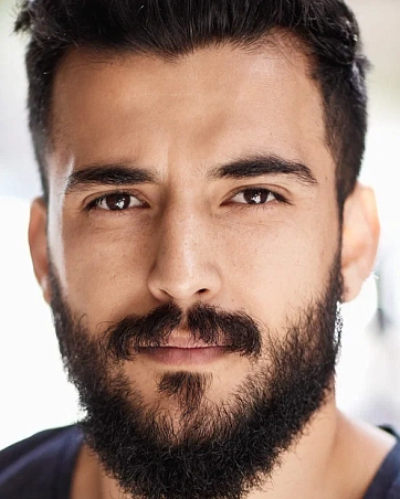 Феникс Раэй