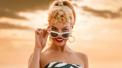 «Барби» вырывается вперёд в российских кинотеатрах