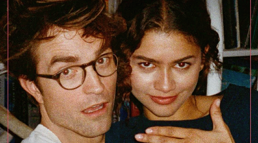 Зендея и Роберт Паттинсон на первом постере ромкома «Драма»