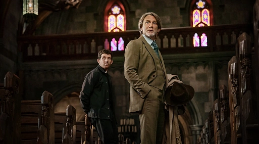 Бенуа Блан возвращается в новом тизере «Достать ножи: Проснись, мертвец»