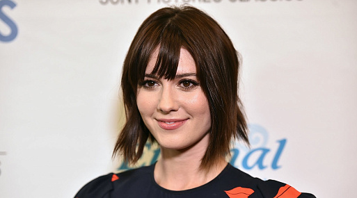 Мэри Элизабет Уинстэд сыграет с Юэном МакГрегором в мини-сериале «Джентльмен в Москве»