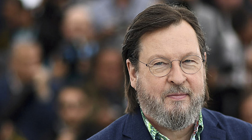 Ларс Фон Триер находится в центре по уходу за людьми, болеющими Паркинсоном