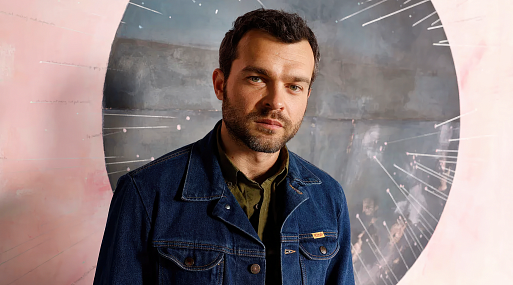 Олден Эренрайк сыграет в новом фильме Зака Креггера