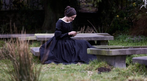 Что смотреть в кино с 17 ноября: байопик об Эмили Бронте, новая драма Дарденнов