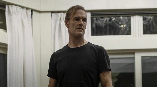 Первый взгляд на триллер The Gates с Джеймсом Ван Дер Биком