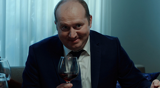 Павел Деревянко и Сергей Бурунов в трейлере мелодрамы «Он+Она»