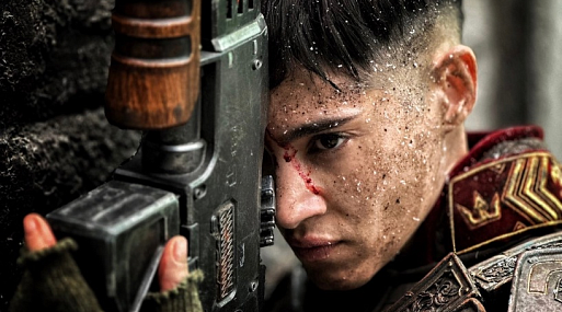 Зак Снайдер представил новый трейлер «Мятежной луны»