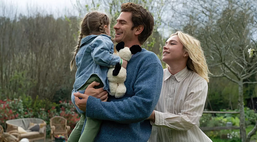 Эндрю Гарфилда и Флоренс Пью на новых кадрах драмы «Время жить»