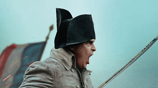 Хоакин Феникс в эпичном трейлере «Наполеона»