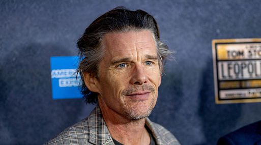 Рассел Кроу и Итан Хоук на первых кадрах «Тяжести»