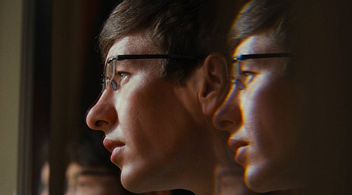 Первые кадры триллера Saltburn с Барри Кеоганом и Джейкобом Элорди