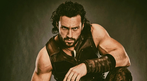 Аарон Тейлор-Джонсон заменит Джереми Аллена Уайта в сериале Enigma Variations