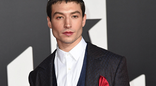 Эзра Миллер извинился перед руководством Warner Bros. за свои выходки