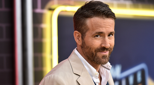 Райан Рейнольдс, Обри Плаза и Джейсон Момоа сыграют в роуд-муви