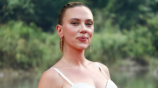 Скарлетт Йоханссон может присоединиться к «Бэтмену 2»