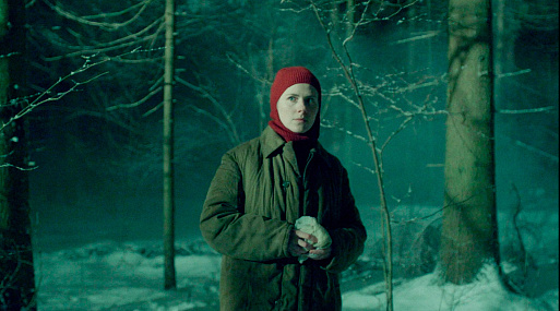 Ты горишь, как агония: рецензия на сказочно-абсурдистскую драму «Агния»