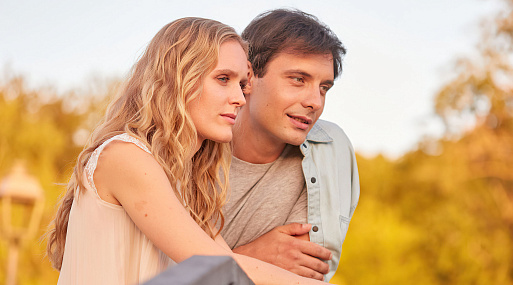 Ян Ильвес и Эрика Булатая строят любовь тогда, «Когда любовь совсем не ждёшь»