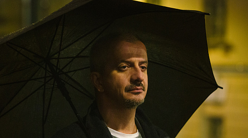 Константин Богомолов в первом тизере сериала «Кеша должен умереть»