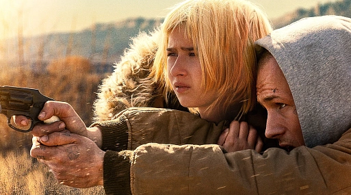 «Ради неё он пойдёт на всё»: Тэрон Эджертон в отрывке триллера «Детка на драйве»