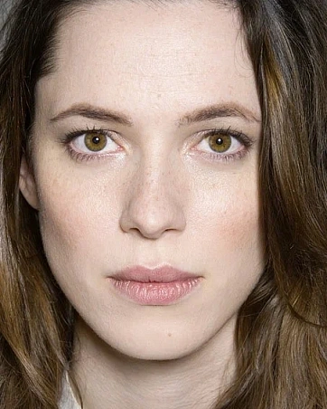 Ребекка Холл