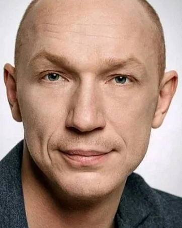 Максим Коновалов