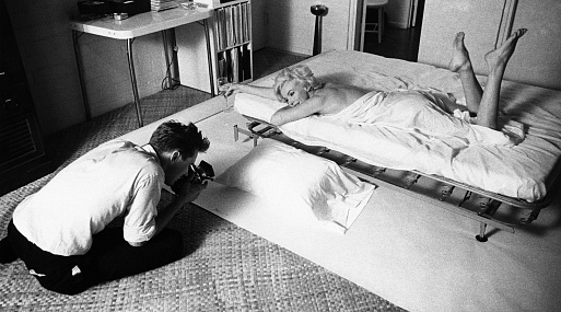 Умер фотограф Дуглас Киркланд, снимавший Мэрилин Монро и Брижит Бардо