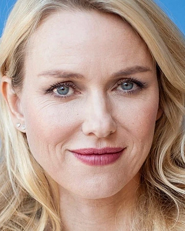 Наоми Уоттс