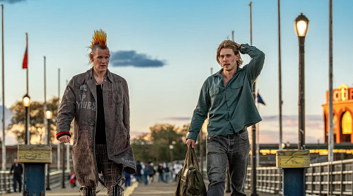 Остин Батлер, Мэтт Смит и Зои Кравиц на кадрах триллера «Пойман на краже»