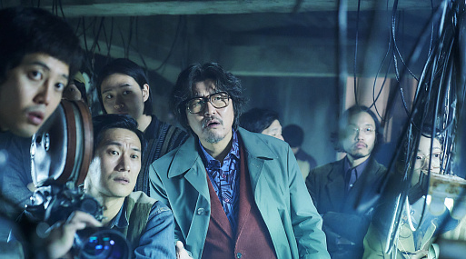 Появился дублированный трейлер «В паутине» Ким Джи-уна