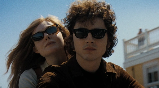 Тимоти Шаламе поёт в новом трейлере байопика про Боба Дилана