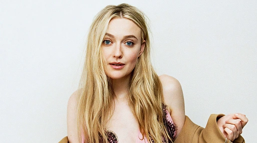 Дакота Фаннинг и Джейк Джонсон снимутся в романтической драме Джо Сванберга