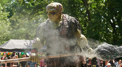 «Токсичный мститель» возвращается: смотрим трейлер ремейка с Питером Динклэйджем