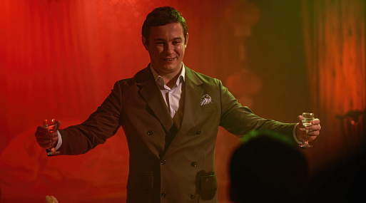 Никита Кологривый сыграет близнецов в сериале «Потехе час»