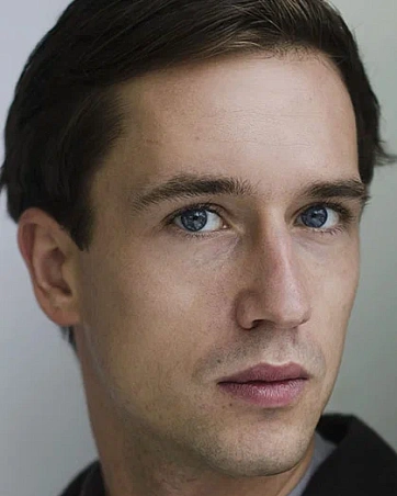 Егор Корешков