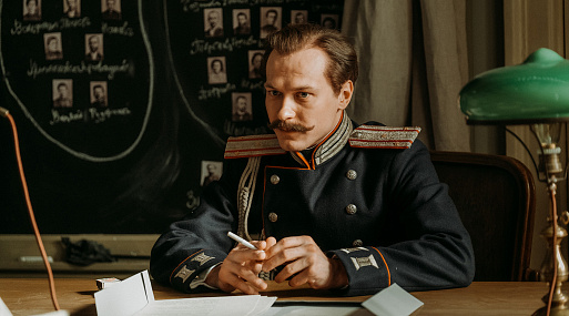 Первый взгляд на Юру Борисова в многосерийном фильме «Хроники русской революции»