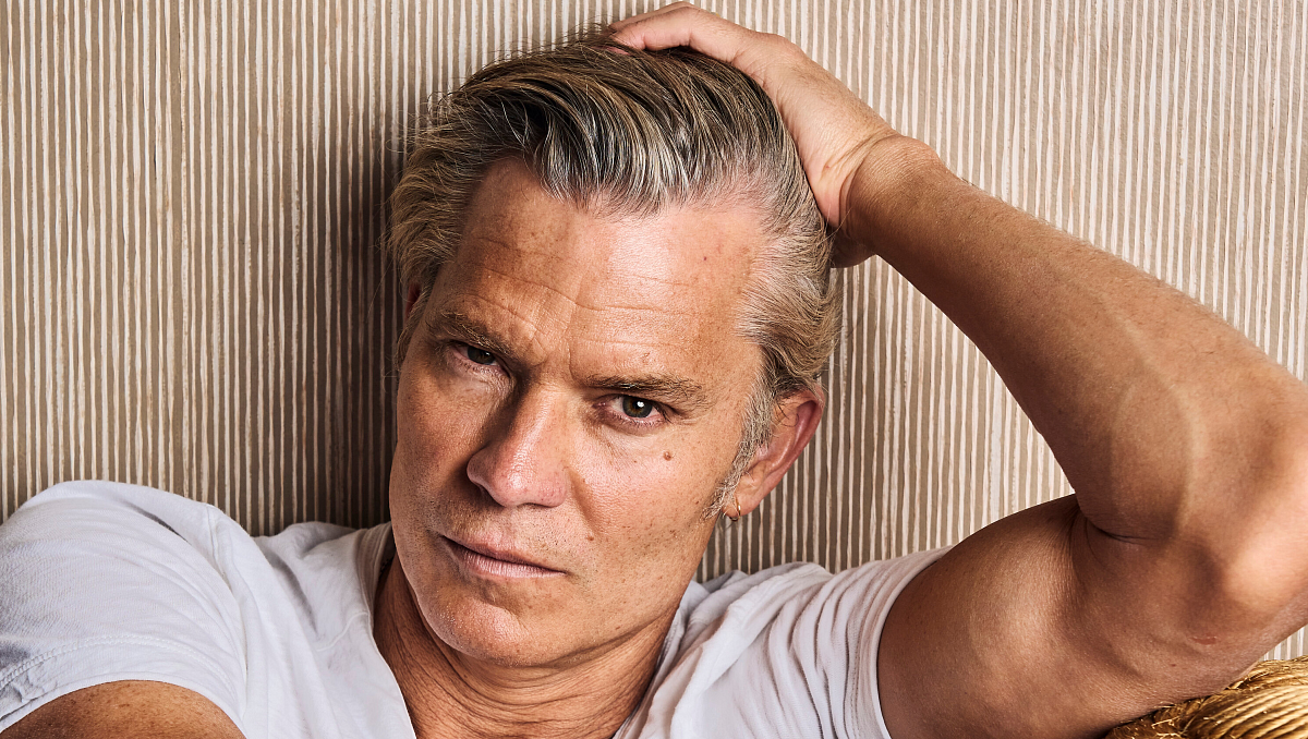 Мини юбка билейтін секс