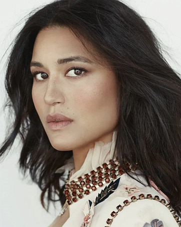 Джулия Джонс