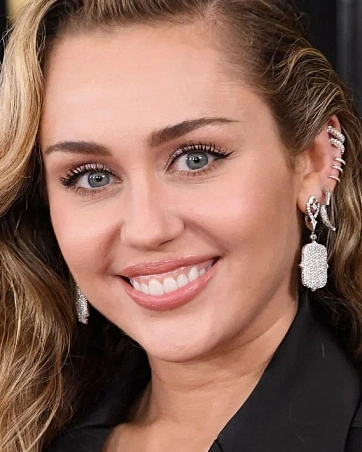 Майли Сайрус