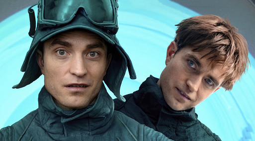 Клонированный Роберт Паттинсон из «Микки 17» на новых кадрах и обложках