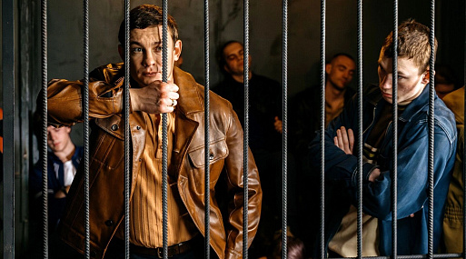 «Скажи своим: мы идём» — первый постер сериала «Айда!» о первой казанской ОПГ