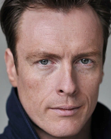 Тоби Стивенс