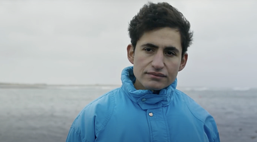 Вышел трейлер трагикомедии «Забвение» о сирийском беженце, поселившемся на шотландском острове