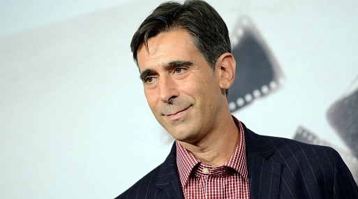 Сценарист «Посланника» поработает с режиссёром «Девушки с жемчужной серёжкой»