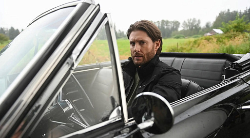 Дженсен Эклс на свежих кадрах «Следопыта»