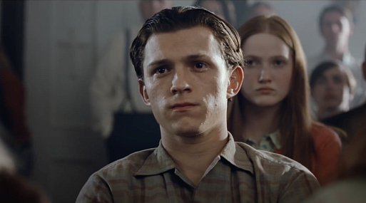 «Некоторые рождаются, чтобы быть похороненными»: вышел трейлер «Дьявола навсегда» с Томом Холландом и Робертом Паттинсоном